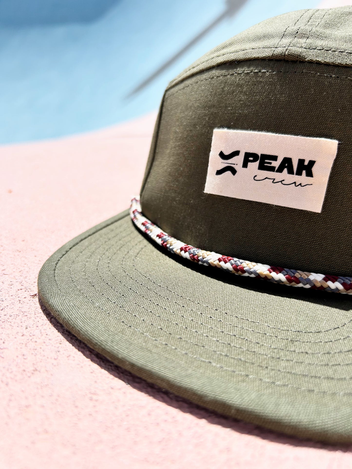 MOUNTAIN CAP