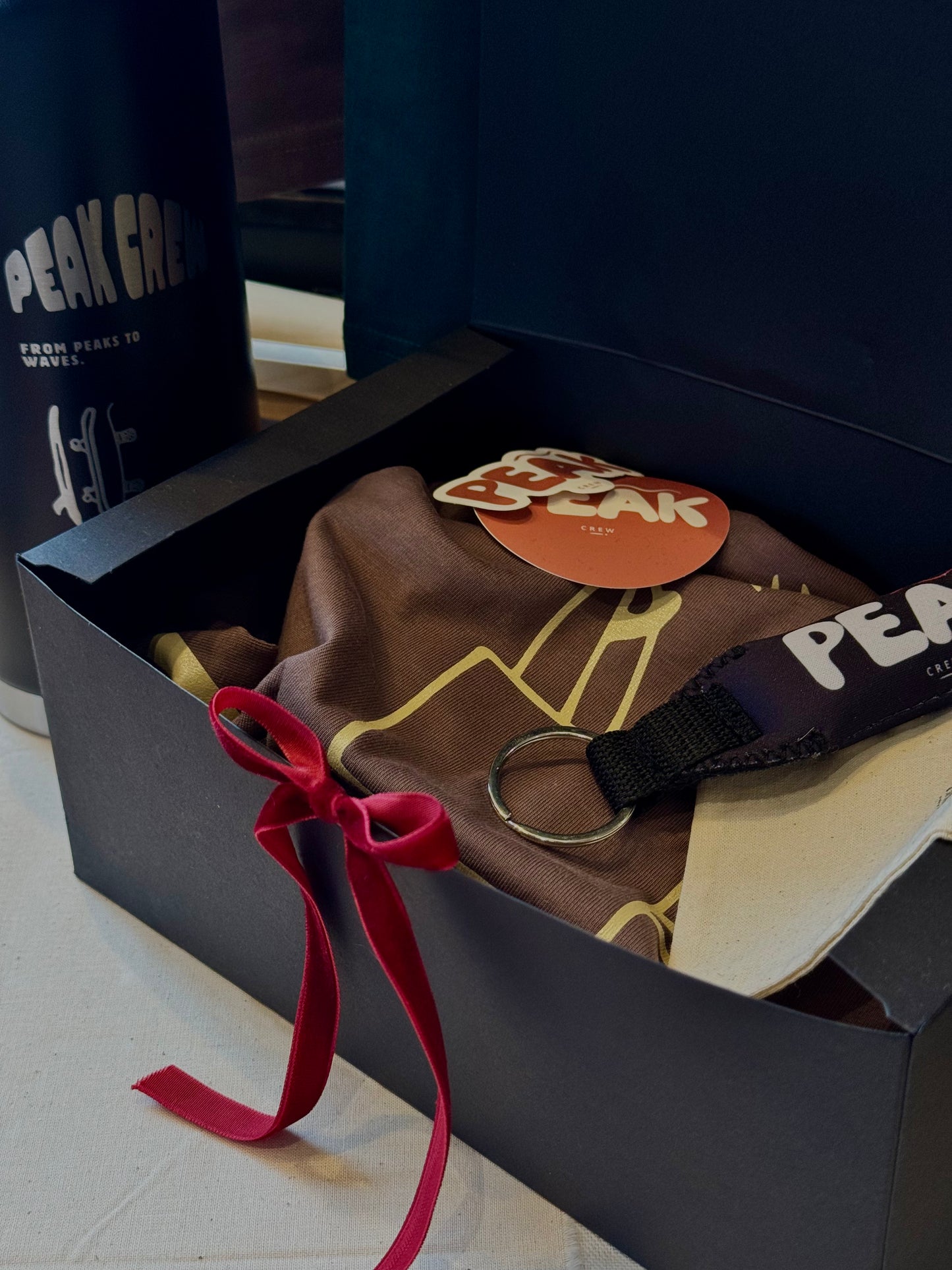 LA PEAK XMAS BOX